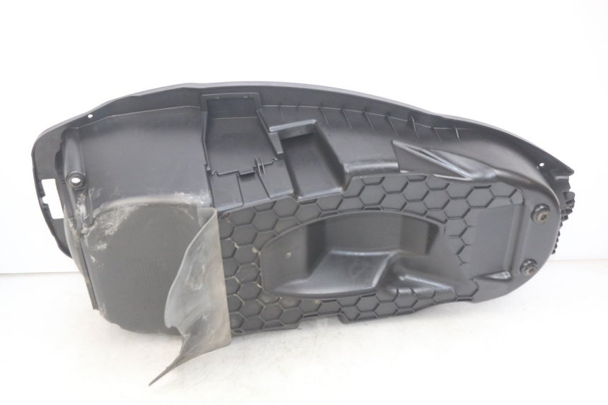 photo de KUFER POD SIEDZENIEM PEUGEOT CITYSTAR 125 (2011 - 2017) - Szczegół części