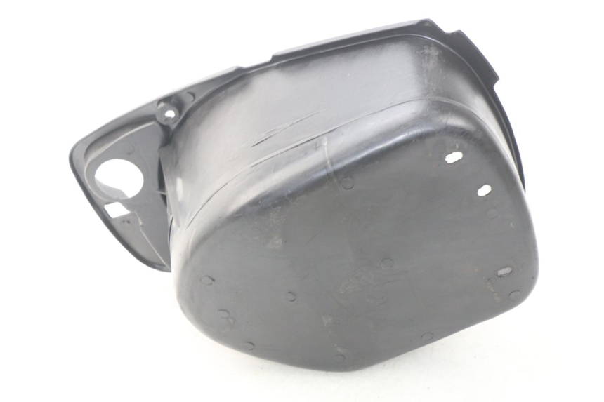 photo de KUFER POD SIEDZENIEM JMSTAR CJ12M 125 (2005 - 2007) - Zoom stanu zużycia