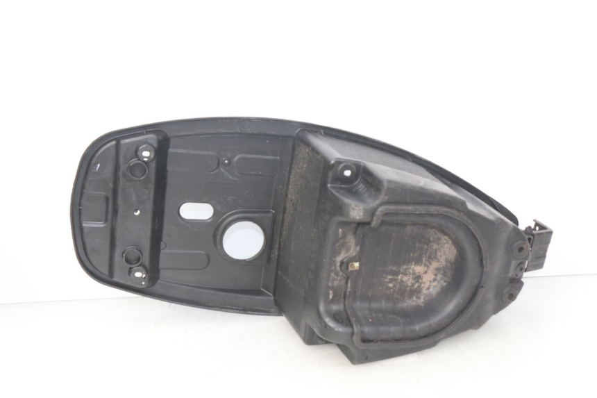 photo de KUFER POD SIEDZENIEM RIDE CLASSIC 2T 50 (2014 - 2022) - Szczegół części