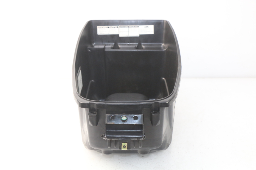 photo de KUFER POD SIEDZENIEM SYM CROX 4T 50 (2016 - 2023) - Szczegół części