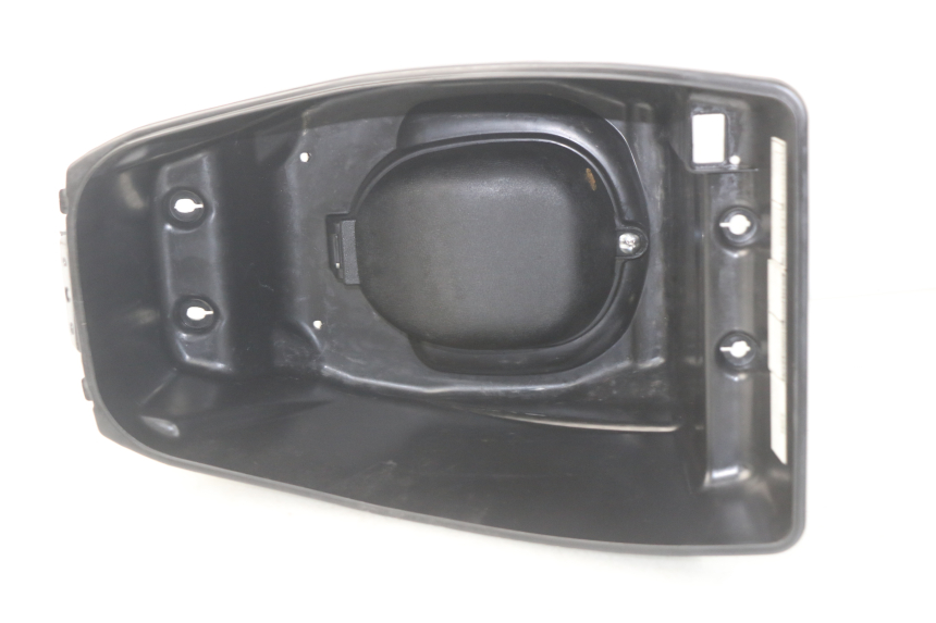 photo de KUFER POD SIEDZENIEM SYM CROX 4T 50 (2016 - 2023) - Inny kąt widzenia