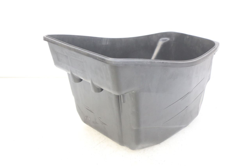 photo de KUFER POD SIEDZENIEM SYM CROX 4T 50 (2016 - 2023) - Zoom stanu zużycia