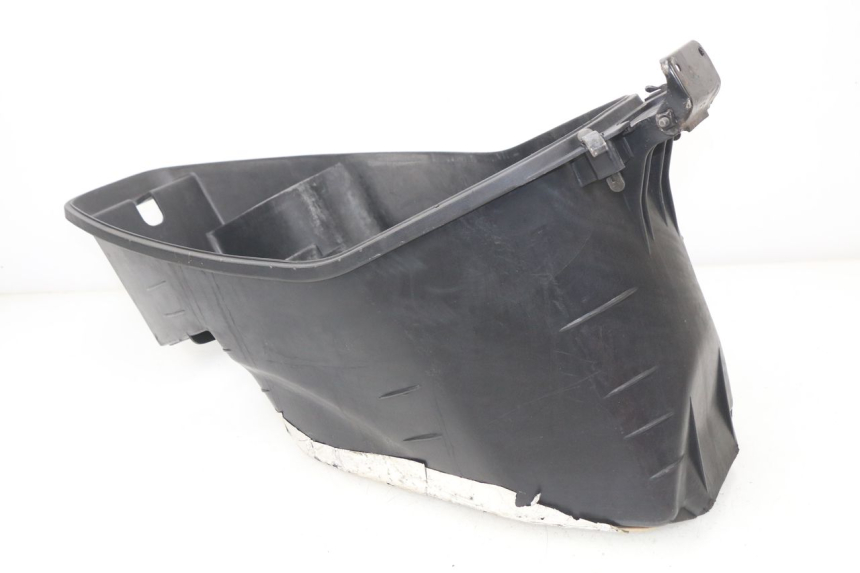 photo de KUFER POD SIEDZENIEM SYM DD 50 (2005 - 2011) - Zbliżenie techniczne