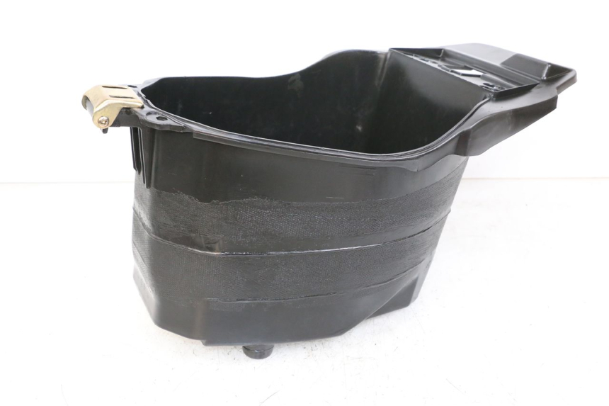 photo de KUFER POD SIEDZENIEM LONGJIA DIGITA 4T 50 (2019 - 2022) - Zbliżenie techniczne