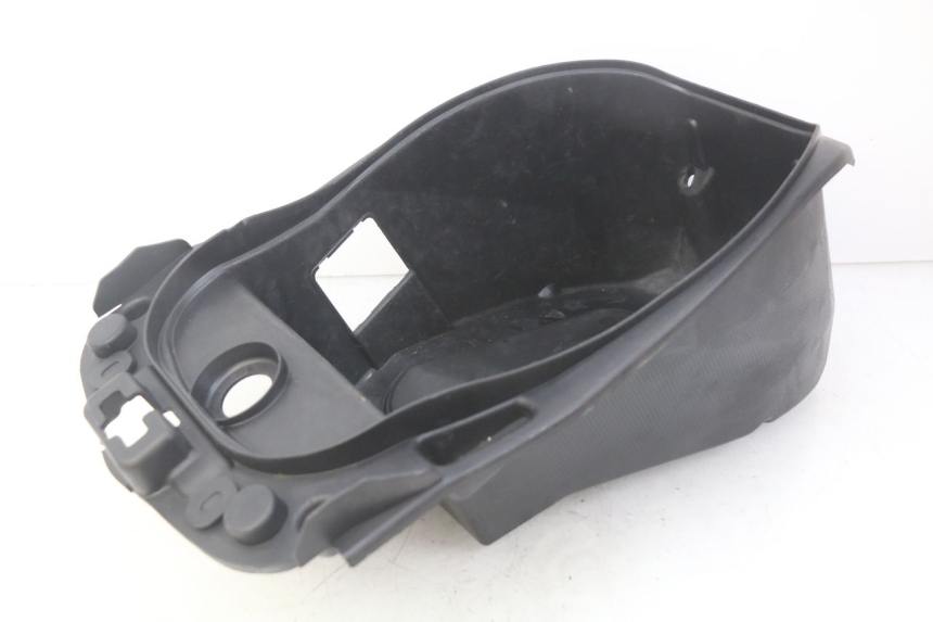 photo de KUFER POD SIEDZENIEM PEUGEOT DJANGO 2T 50 (2014 - 2019) - Zoom stanu zużycia