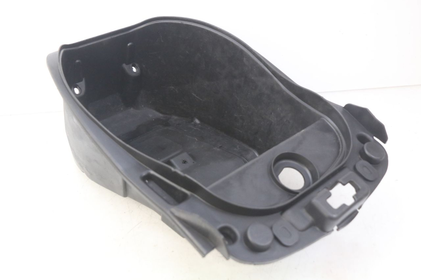 photo de KUFER POD SIEDZENIEM PEUGEOT DJANGO 2T 50 (2014 - 2019) - Inny kąt widzenia