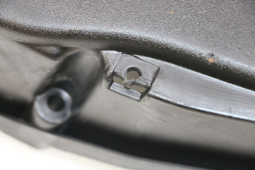 photo de KUFER POD SIEDZENIEM GILERA DNA 50 (2000 - 2007) - Inny kąt widzenia