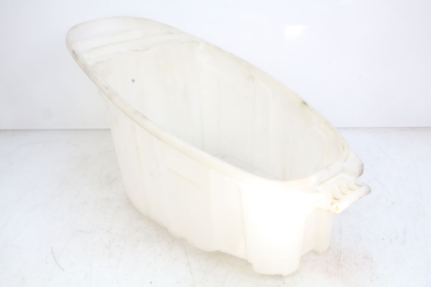 photo de KUFER POD SIEDZENIEM EASY WATTS E-OPAI 1 (2019 - 2024) - Stan powierzchni