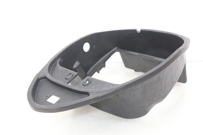 photo de KUFER POD SIEDZENIEM EFUN E2GO 1 (2017 - 2021) - Zbliżenie techniczne