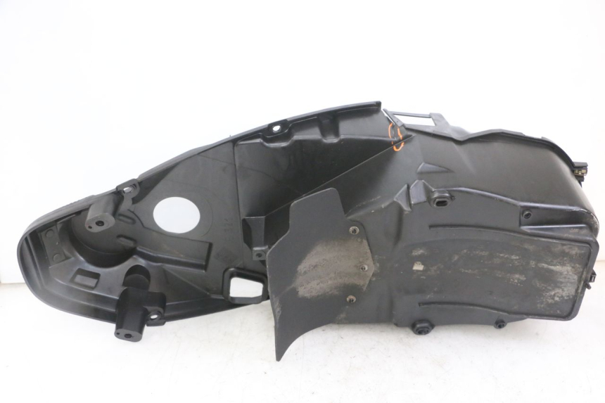 photo de KUFER POD SIEDZENIEM PEUGEOT ELYSTAR 125 (2002 - 2007) - Zoom stanu zużycia