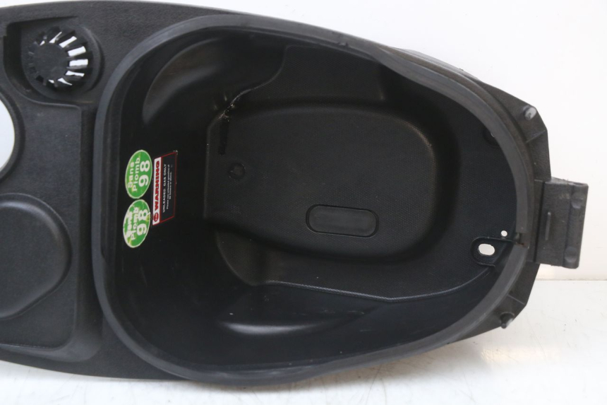 photo de KUFER POD SIEDZENIEM JM MOTORS EVOLIS 4T 50 (2018 - 2022) - Inny kąt widzenia