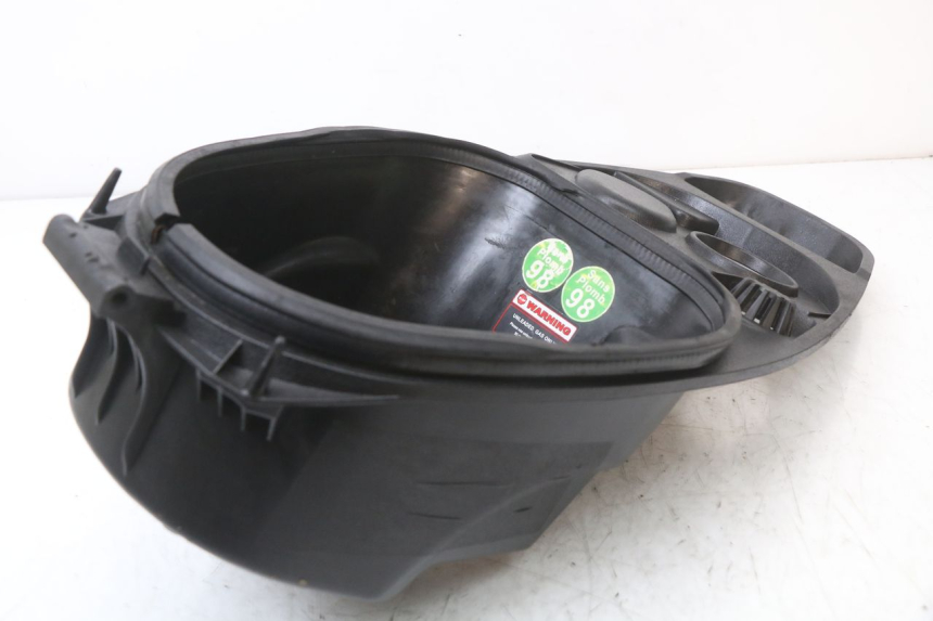 photo de KUFER POD SIEDZENIEM JM MOTORS EVOLIS 4T 50 (2018 - 2022) - Zbliżenie techniczne