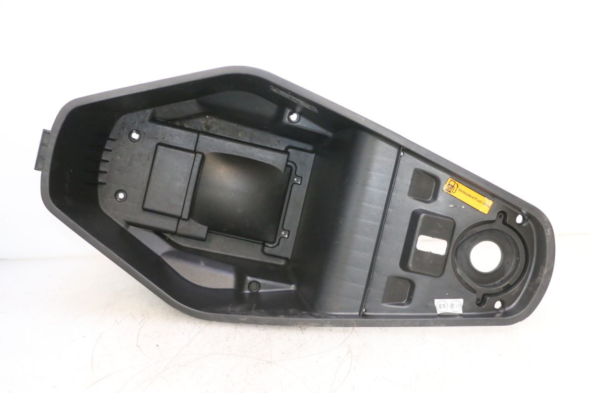 photo de KUFER POD SIEDZENIEM KEEWAY F-ACT FACT EVO 50 (2020 - 2026) - Widok główny