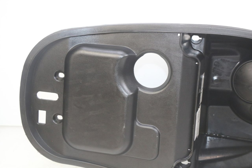 photo de KUFER POD SIEDZENIEM SYM FIDDLE 3 III 125 (2014 - 2020) - Widok ogólny