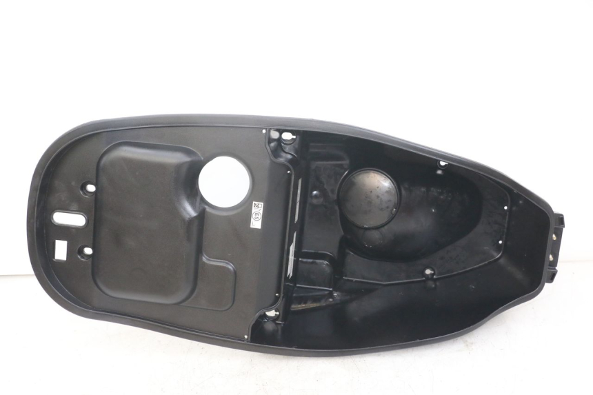 photo de KUFER POD SIEDZENIEM SYM FIDDLE 3 III 125 (2014 - 2020) - Widok główny