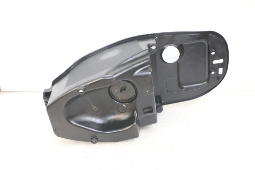 photo de KUFER POD SIEDZENIEM SYM FIDDLE 3 III 125 (2014 - 2020) - Zoom stanu zużycia