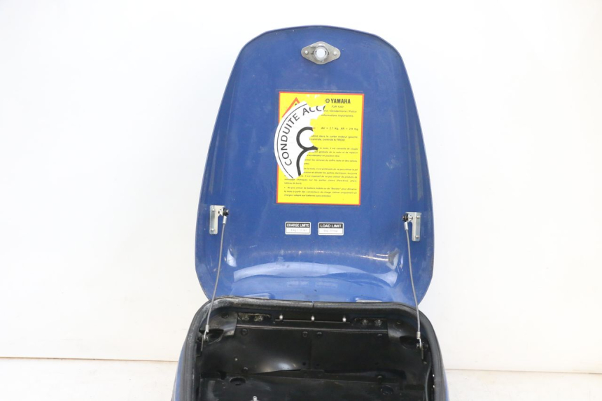 photo de KUFER POD SIEDZENIEM YAMAHA FJR ABS 1300 (2006 - 2012) - Zbliżenie techniczne