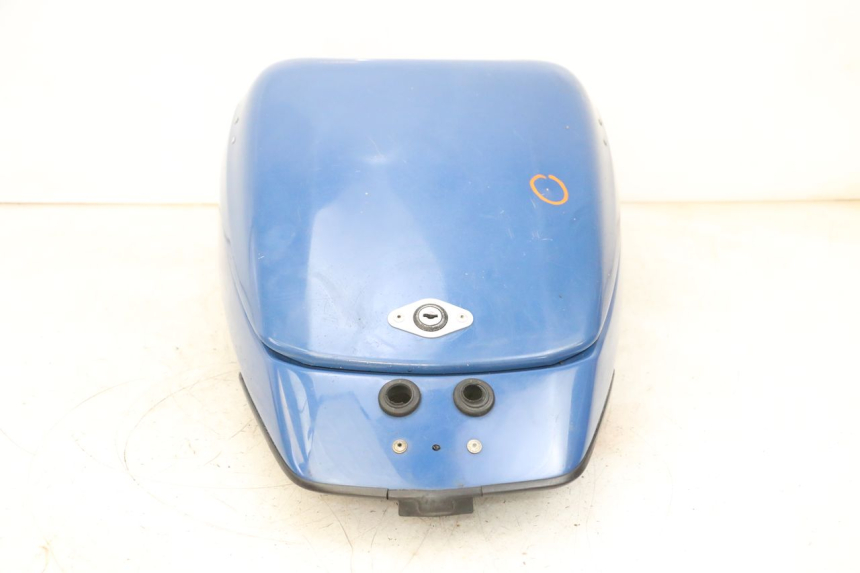 photo de KUFER POD SIEDZENIEM YAMAHA FJR ABS 1300 (2006 - 2012) - Zbliżenie komponentów