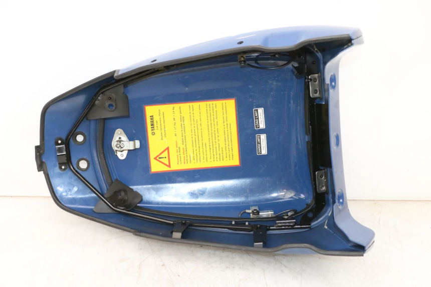 photo de KUFER POD SIEDZENIEM YAMAHA FJR ABS 1300 (2006 - 2012) - Zbliżenie techniczne