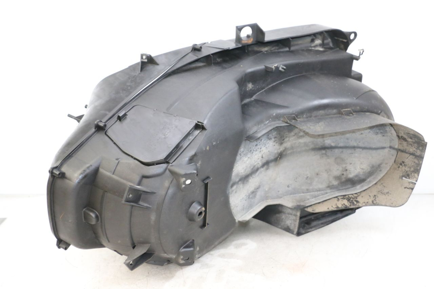 photo de KUFER POD SIEDZENIEM HONDA FJS SILVER WING SILVERWING 400 (2005 - 2008) - Zbliżenie techniczne