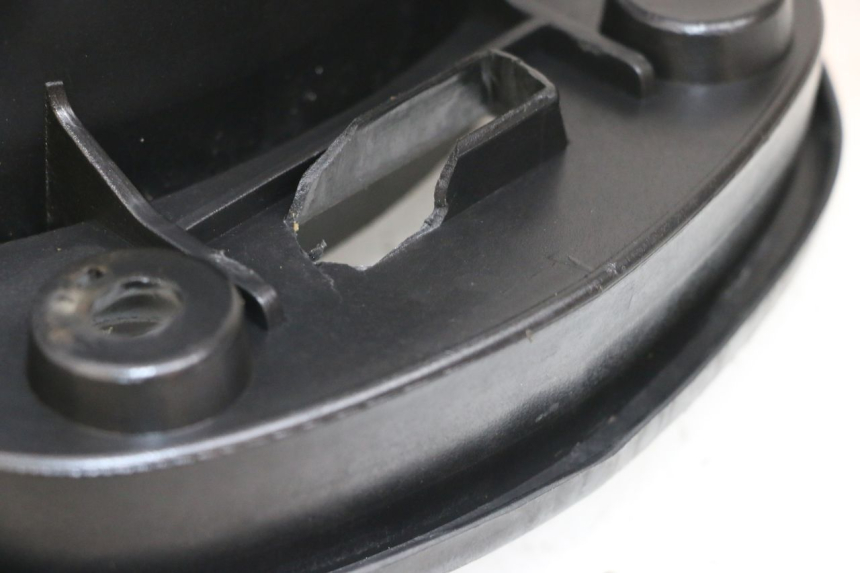 photo de KUFER POD SIEDZENIEM MBK FLAME X 125 (2007 - 2016) - Szczegół części