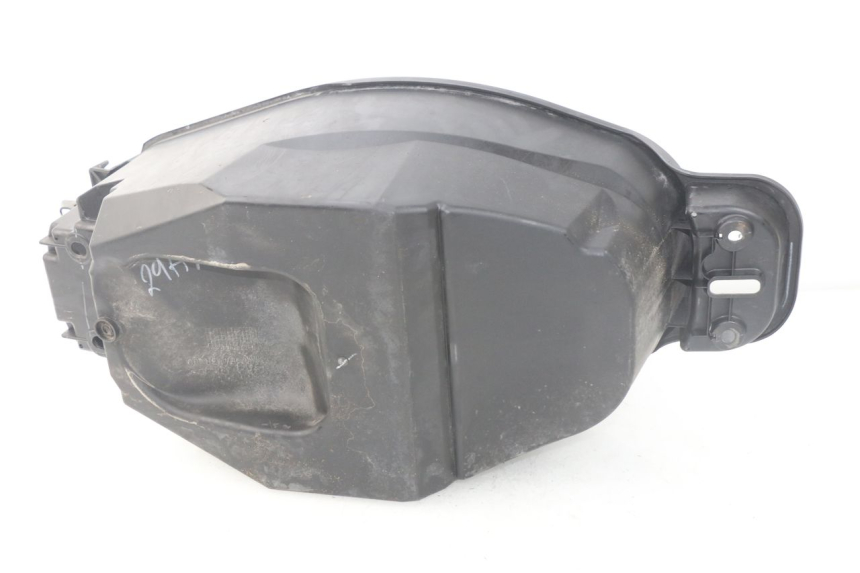 photo de KUFER POD SIEDZENIEM MBK FLIPPER 115 (2013 - 2017) - Zoom stanu zużycia