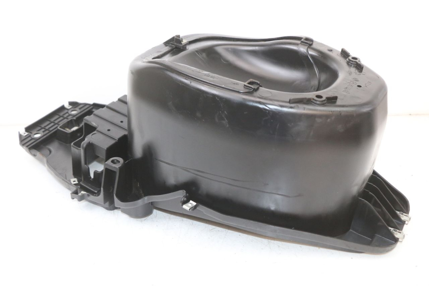 photo de KUFER POD SIEDZENIEM PIAGGIO FLY 2T 50 (2004 - 2017) - Część sprawdzona