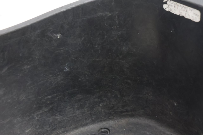 photo de KUFER POD SIEDZENIEM PIAGGIO FLY 2T 50 (2004 - 2017) - Oznaczenia i referencje