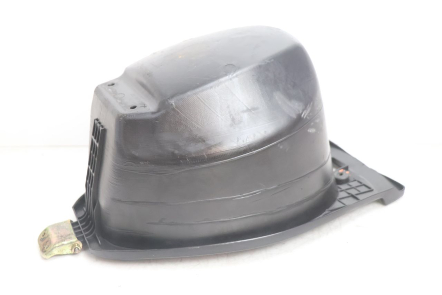 photo de KUFER SIEDZENIOWY KEEWAY FOCUS 50 (2006 - 2009) - Zbliżenie techniczne