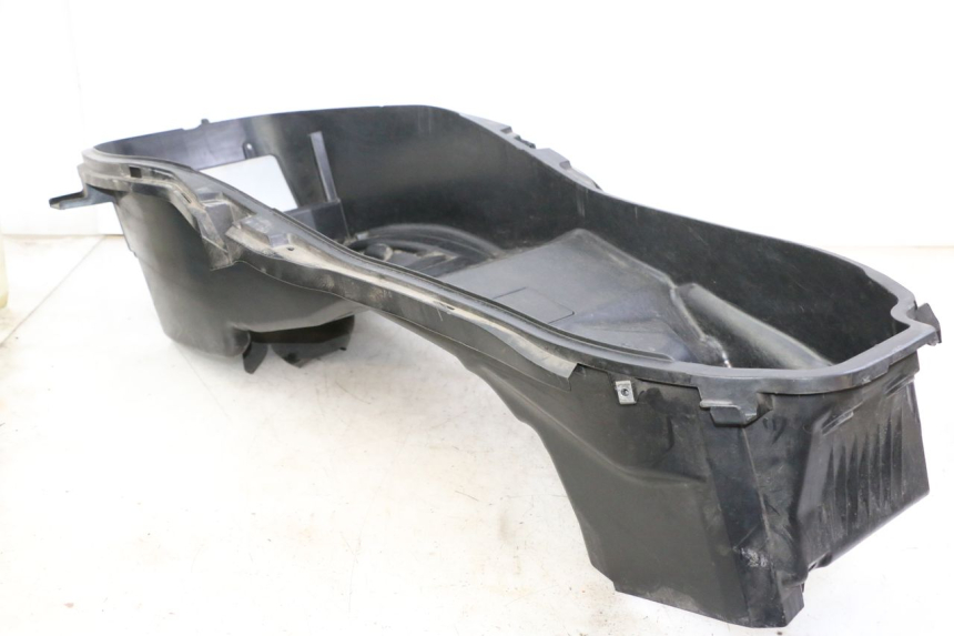 photo de KUFER POD SIEDZENIEM HONDA FORZA ABS 300 (2013 - 2017) - Widok ogólny