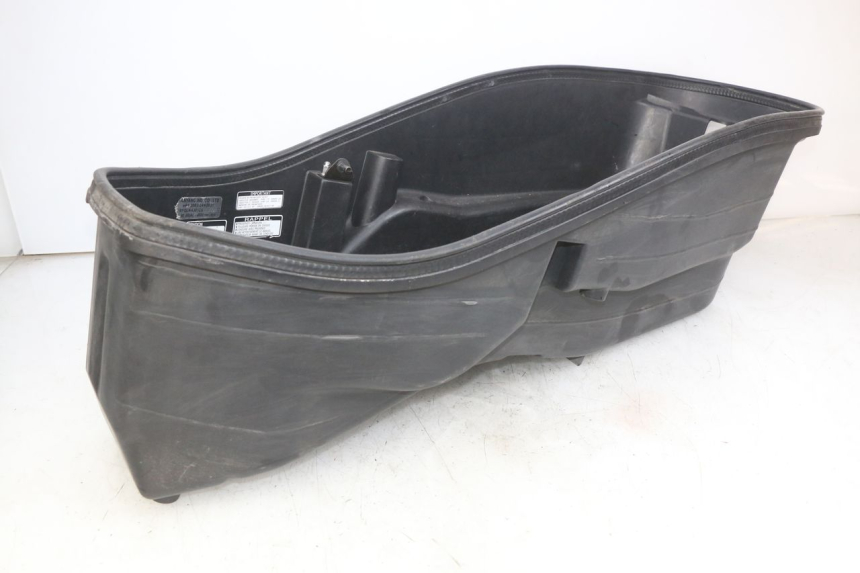 photo de KUFER POD SIEDZENIEM SYM GTS EFI 125 (2012 - 2016) - Inny kąt widzenia