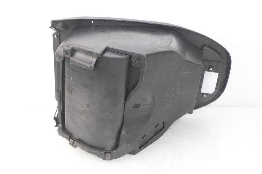 photo de KUFER POD SIEDZENIEM JONWAY GTX 2T 50 (2014 - 2020) - Inny kąt widzenia