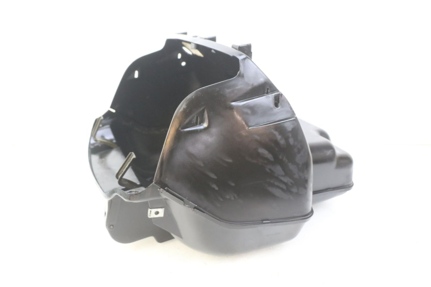 photo de KUFER POD SIEDZENIEM PIAGGIO HEXAGON 2T 125 (1994 - 1998) - Widok główny