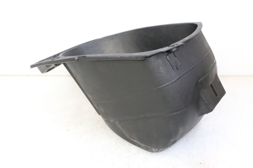 photo de KUFER POD SIEDZENIEM DAELIM HISTORY 125 (2001 - 2002) - Zbliżenie techniczne