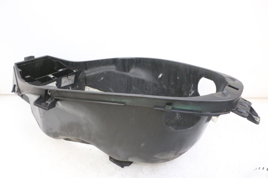 photo de KUFER POD SIEDZENIEM PIAGGIO IE MP3 YOURBAN 300 (2011 - 2016) - Widok produktu