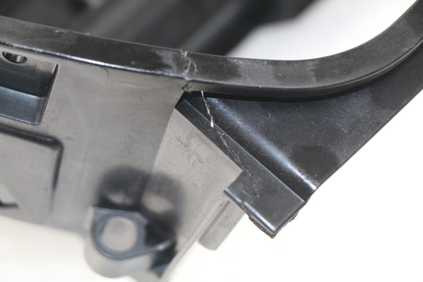 photo de KUFER POD SIEDZENIEM HONDA INTEGRA NC D 750 (2016 - 2018) - Szczegół części