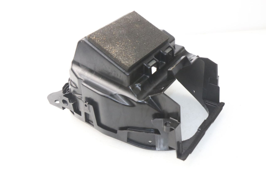 photo de KUFER POD SIEDZENIEM HONDA INTEGRA NC D 750 (2016 - 2018) - Zoom stanu zużycia