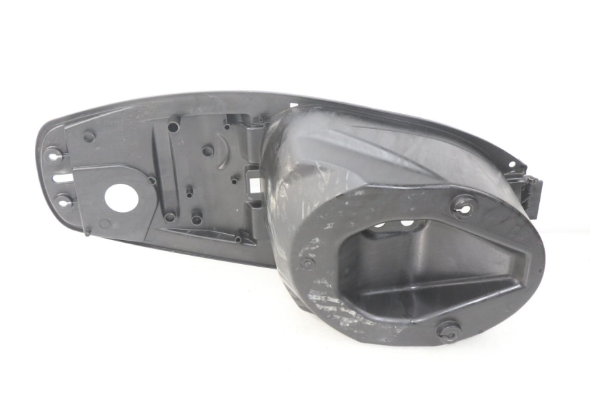 photo de KUFER POD SIEDZENIEM SYM JET 4 4T 50 (2018 - 2021) - Szczegół części