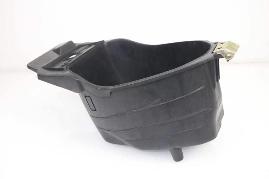 photo de KUFER POD SIEDZENIEM REVATTO JOYSTICK 50 (2006 - 2012) - Inny kąt widzenia