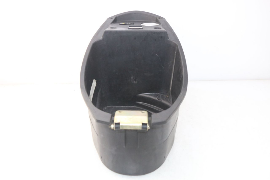 photo de KUFER POD SIEDZENIEM RIDE JUMP 2T 50 (2012 - 2017) - Szczegół części