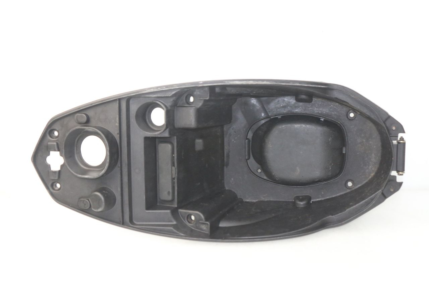 photo de KUFER POD SIEDZENIEM PEUGEOT KISBEE 2T 50 (2010 - 2017) - Widok główny