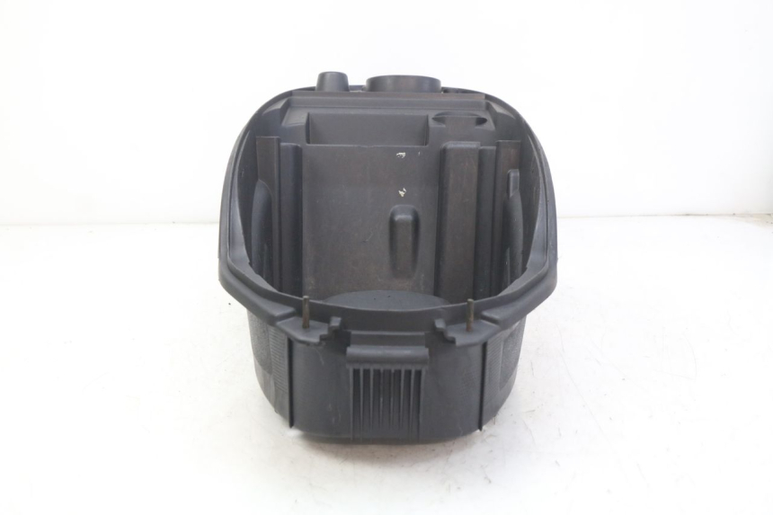 photo de KUFER POD SIEDZENIEM PEUGEOT KISBEE 2T 50 (2010 - 2017) - Inny kąt widzenia