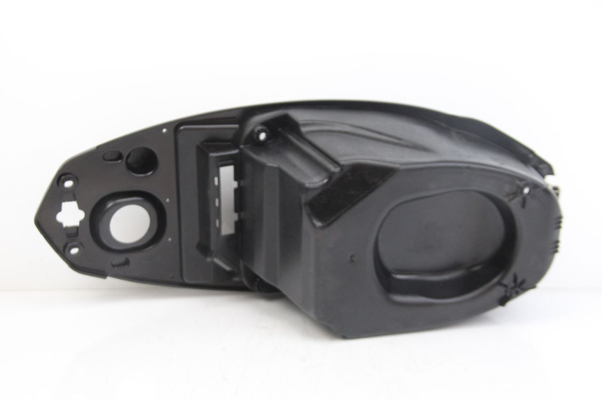 photo de KUFER POD SIEDZENIEM PEUGEOT KISBEE 4T 50 (2018 - 2022) - Punkty mocowania