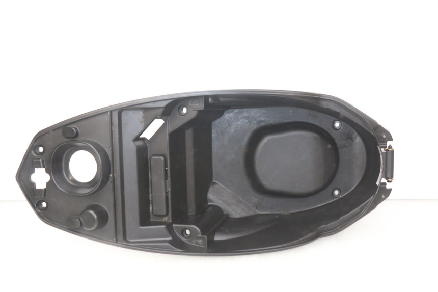 photo de KUFER POD SIEDZENIEM PEUGEOT KISBEE 4T 50 (2018 - 2022) - Widok główny