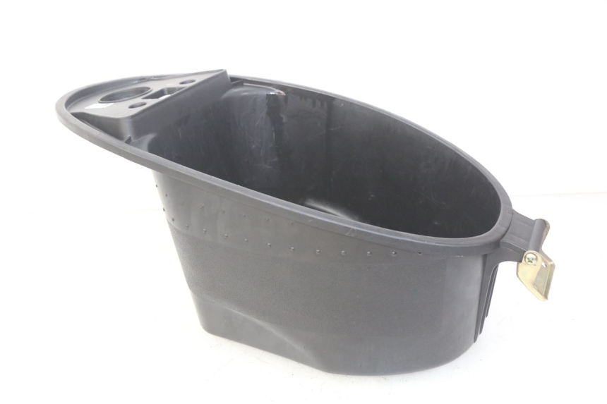 photo de KUFER POD SIEDZENIEM ORCAL KITE 4T 50 (2019 - 2023) - Zoom stanu zużycia