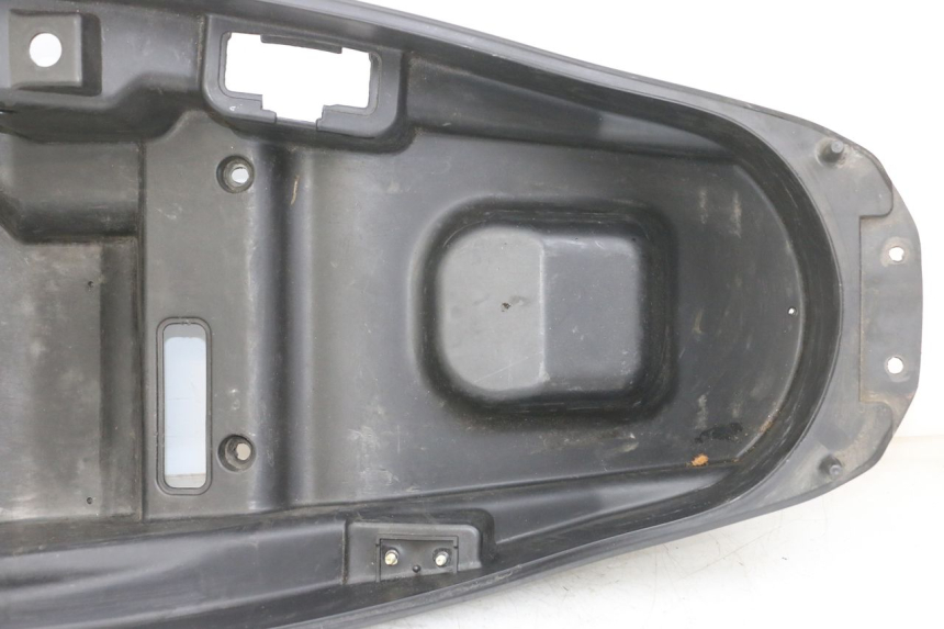 photo de KUFER POD SIEDZENIEM KYMCO X-TOWN XTOWN 125 (2016 - 2021) - Widok ogólny