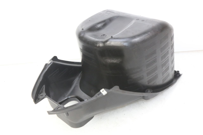 photo de KUFER POD SIEDZENIEM PIAGGIO LIBERTY IGET S 125 (2016 - 2020) - Szczegół części