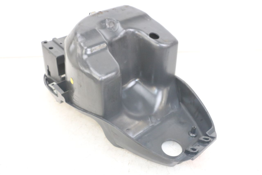 photo de KUFER POD SIEDZENIEM PIAGGIO LIBERTY 125 (2009 - 2013) - Szczegół części