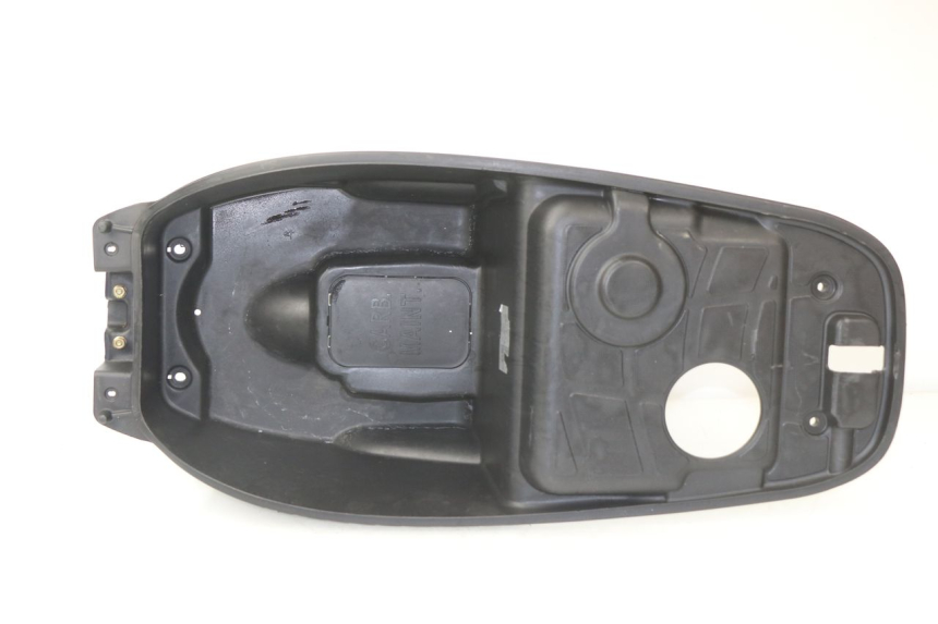 photo de KUFER POD SIEDZENIEM KYMCO LIKE 125 (2009 - 2016) - Widok główny
