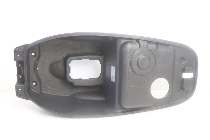photo de KUFER POD SIEDZENIEM KYMCO LIKE 125 (2009 - 2016) - Widok główny